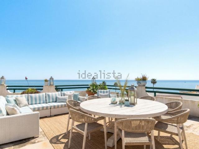 Apartamento, Porches