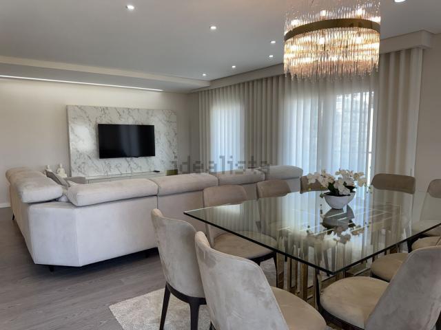 Apartamento, Póvoa de Santo Adrião e Olival Basto