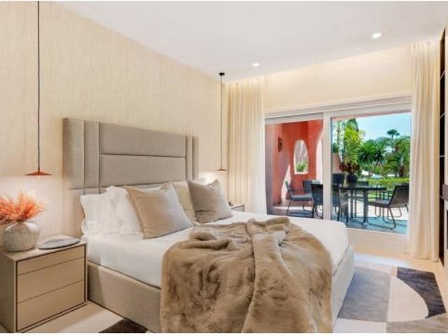 APARTAMENTO PL BAJA RECIENTEMENTE RENOVADO CON ORIENTACIÓN SUR EN NEW GOLDEN MILE