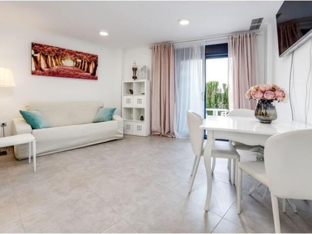 Apartamento Planta Baja en Venta Cerca de la Playa de La Mata