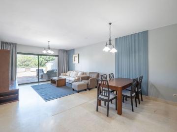 Apartamento planta baja en alquiler en El Madroñal, Benahavis