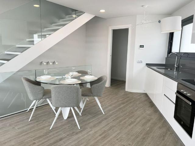 Apartamento planta baja en alquiler en Estepona