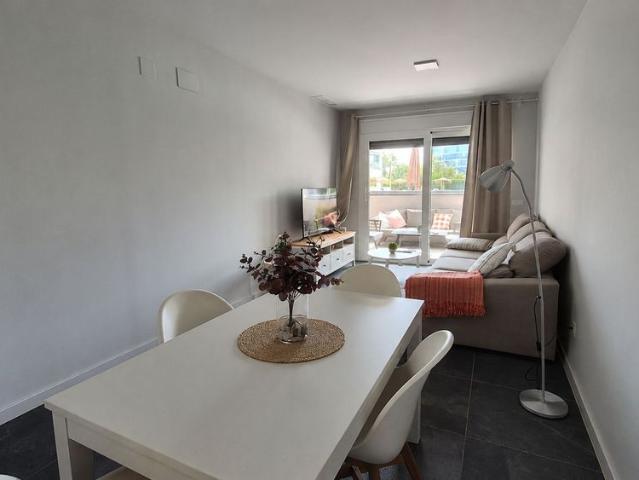 Apartamento planta baja en alquiler en Marbella