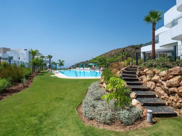 Apartamento planta baja en alquiler en Ojen