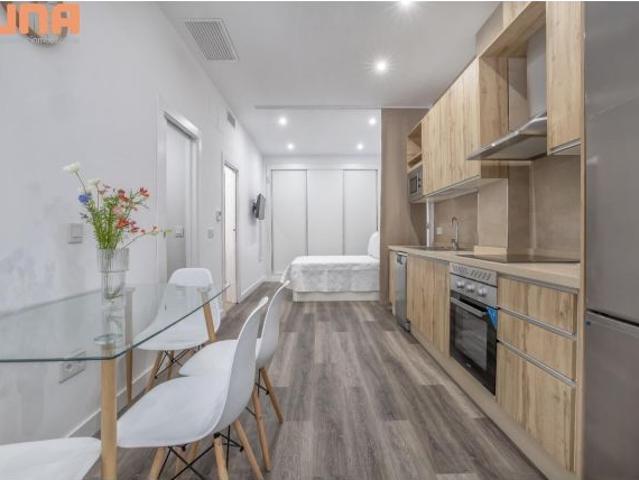 Apartamento próximo a Glorieta Amadora