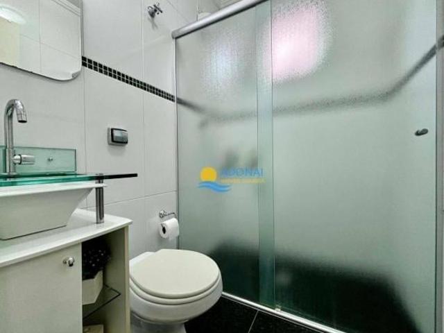 Apartamento próximo à praia com sacada — Astúrias — Guarujá