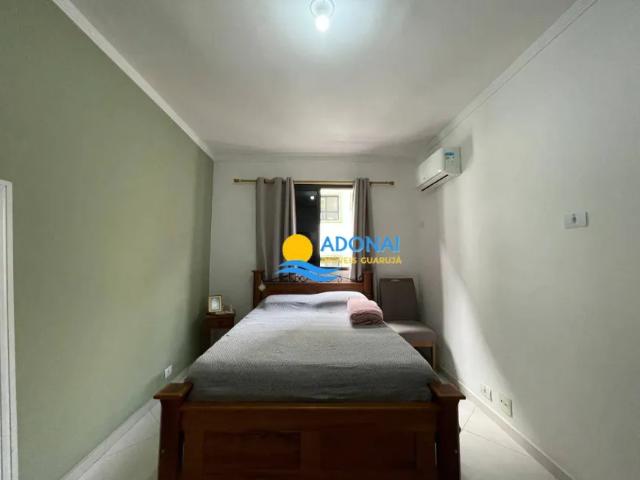 Apartamento próximo à praia com sacada — Astúrias — Guarujá