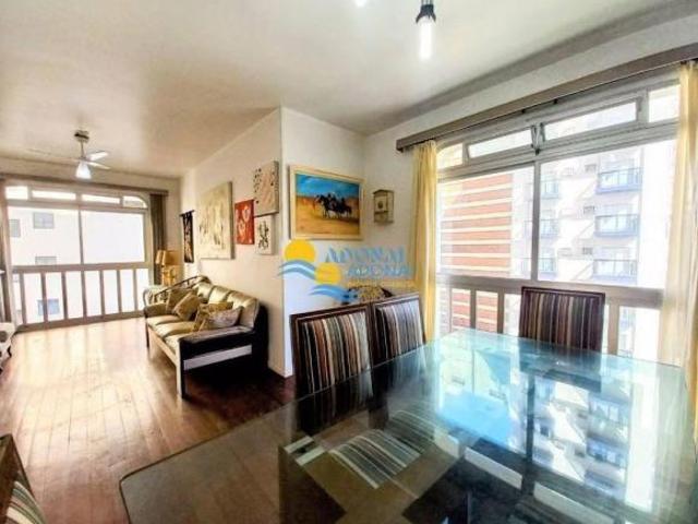 Apartamento próximo à praia com sacada — Pitangueiras — Guarujá