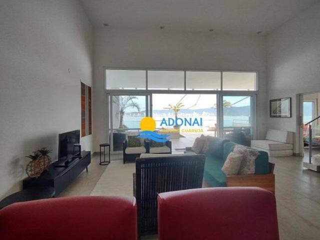 Apartamento próximo à praia com vista — Enseada — Guarujá