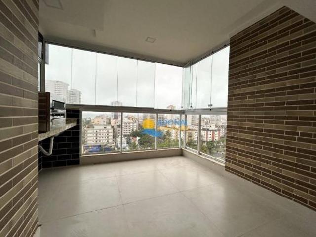 Apartamento próximo à praia com vista — Enseada — Guarujá