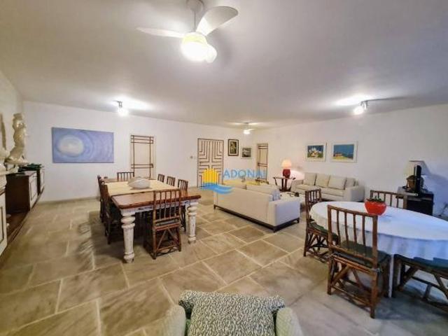 Apartamento próximo à praia com vista — Pitangueiras — Guarujá