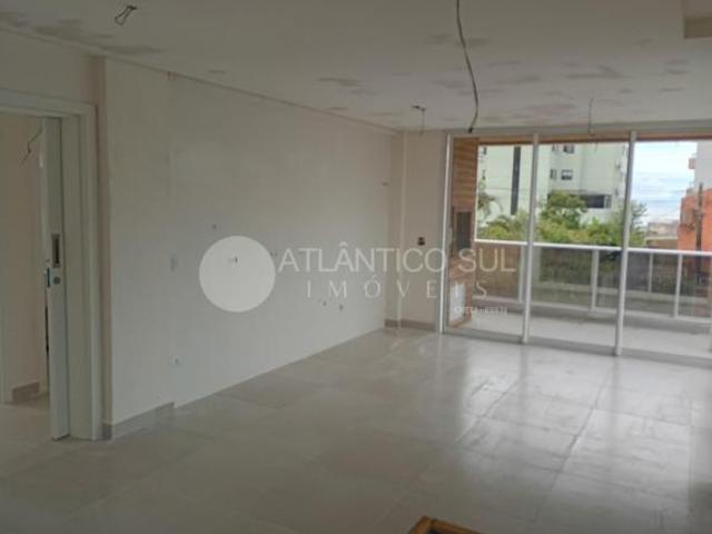 APARTAMENTO PRÓXIMO AO MAR, BALNEÁRIO GAIVOTAS, MATINHOS PR