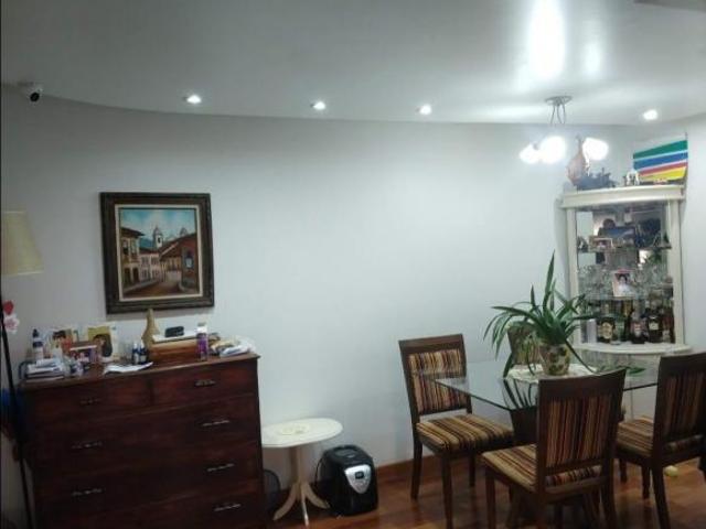 Apartamento Próximo do Shopping Ibirapuera, do Clube Monte Líbano e do Parque Ibirapuera, à venda, V