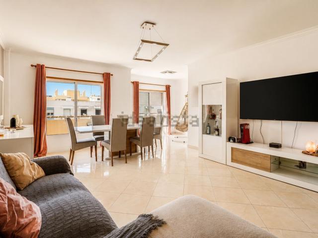 Apartamento, Quelfes