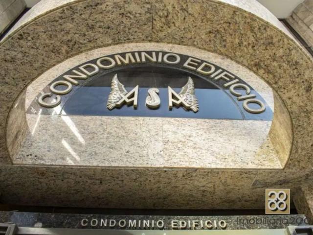 Apartamento R Voluntarios da Patria, 475 Centro Curitiba PR