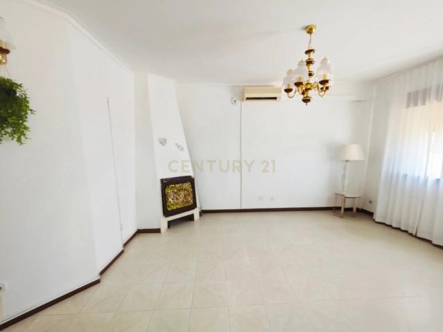 Apartamento R/C T3 em Nossa Senhora de Fátima, Entroncamento
