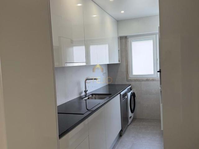 apartamento remodelado em odivelas