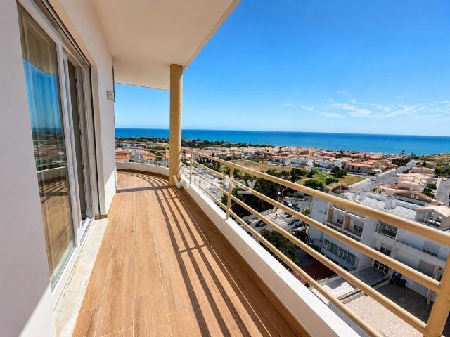 Apartamento remodelado,3 quartos,com excelente vista mar, La. 133m² São Gonçalo de Lagos