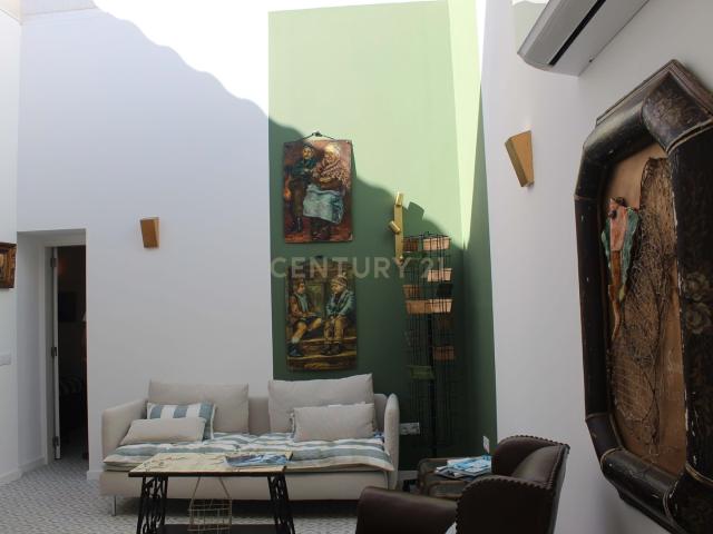 Moradia Renovada com Vista Panorâmica em Santa Luzia, Tavira