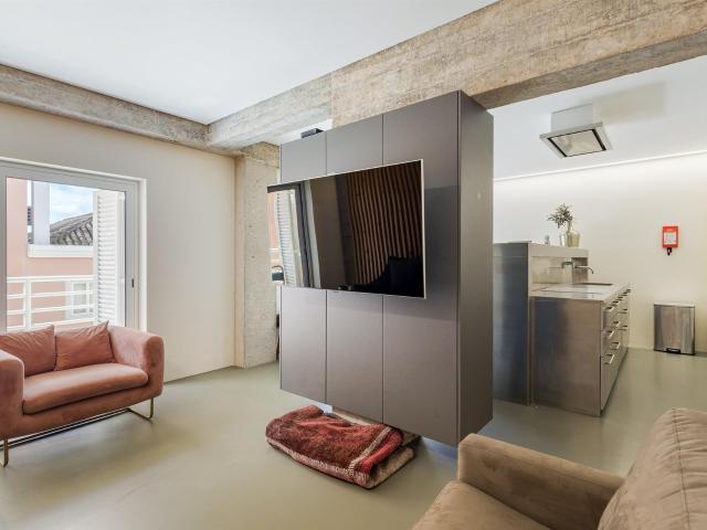 Apartamento renovado na Marina de Vilamoura 69m² Quarteira