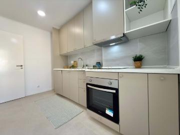 Apartamento Renovado no Centro de Caldas da Rainha