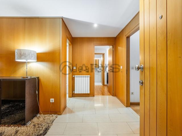 Apartamento, Real Dume Semelhe