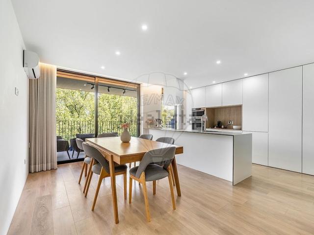 Apartamento, Real Dume Semelhe