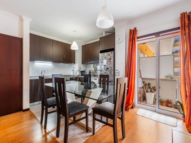 Apartamento, Real Dume Semelhe