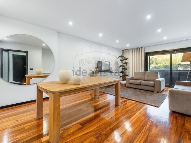 Apartamento, Real Dume Semelhe