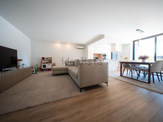 Apartamento, Real Dume Semelhe