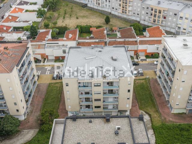 Apartamento, Real Dume Semelhe
