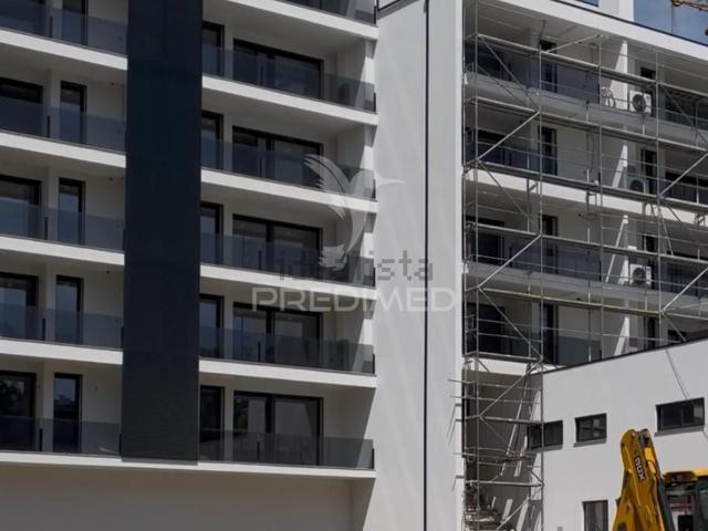 Apartamento, Real Dume Semelhe