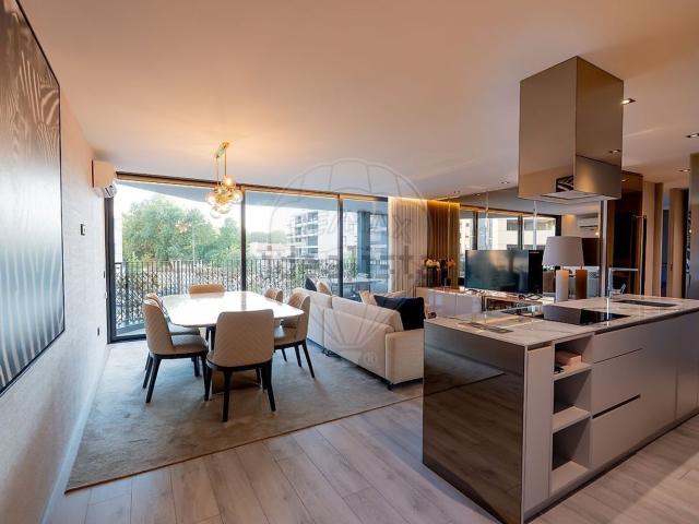 Apartamento, Real Dume Semelhe