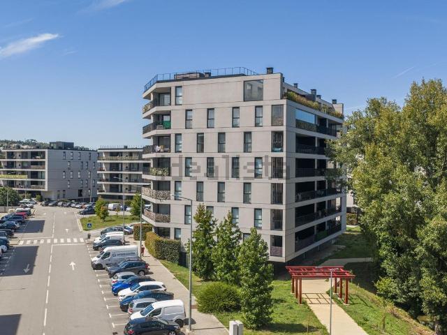Apartamento, Real Dume Semelhe