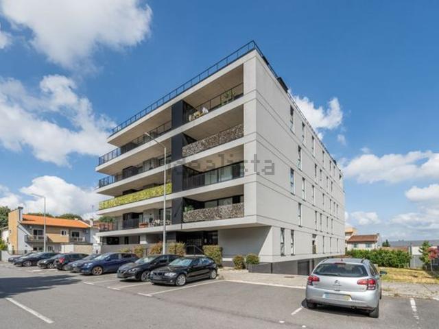 Apartamento, Real Dume Semelhe