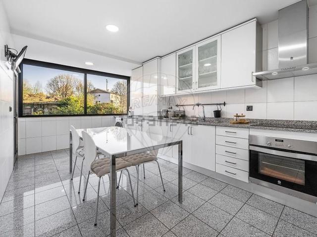 Apartamento, Real Dume Semelhe