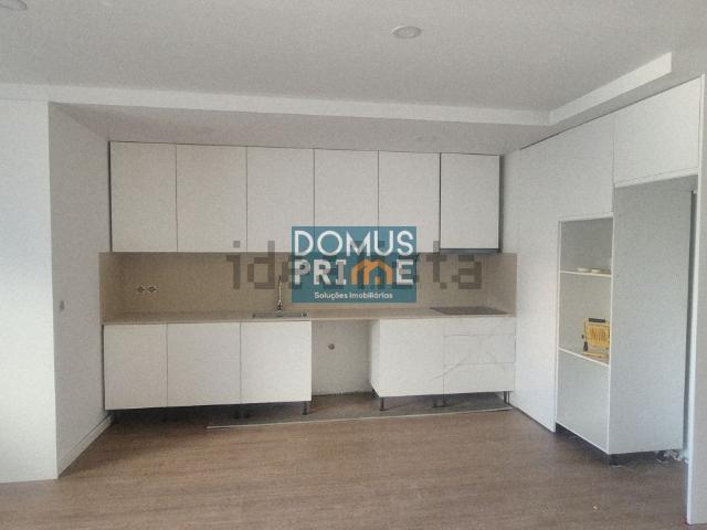 Apartamento, Real Dume Semelhe