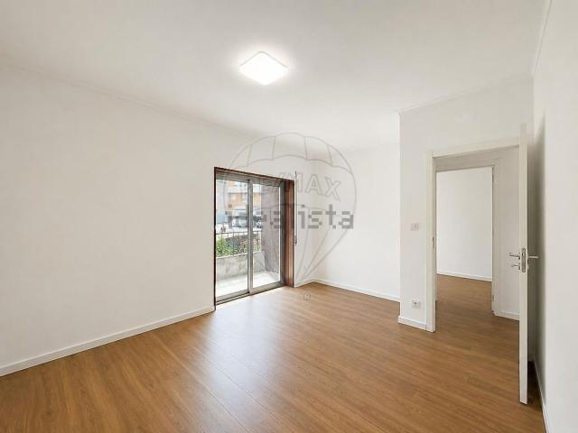 Apartamento, Real Dume Semelhe