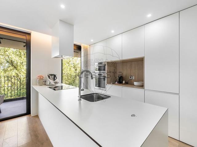 Apartamento, Real Dume Semelhe