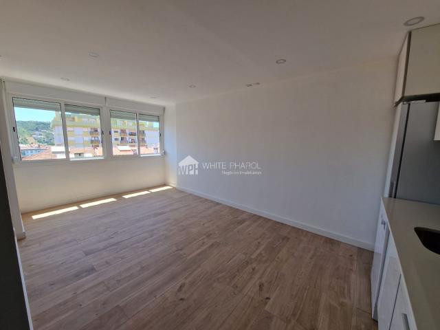 Apartamento, recuperado, para venda, Odivelas Odivelas