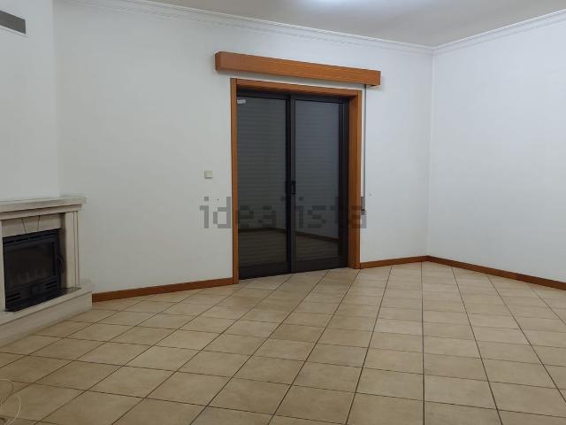 Apartamento, Recardães e Espinhel