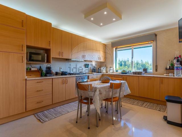 Apartamento, Recardães e Espinhel