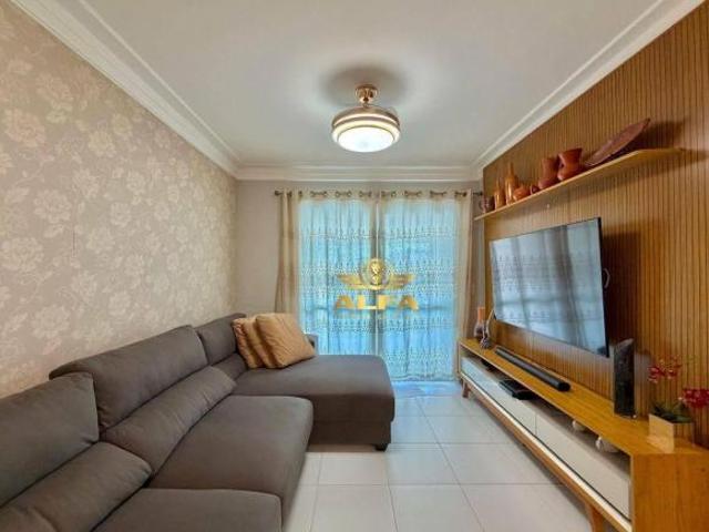 Apartamento reformado com varanda gourmet e vista mar na Praia das Pitangueiras – Alfa Imóveis Guaru