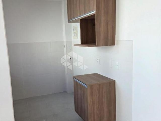 APARTAMENTO REFORMADO COM 2 DORMITÓRIOS E VAGA DESCOBERTA ESCRITURADA RESTINGA