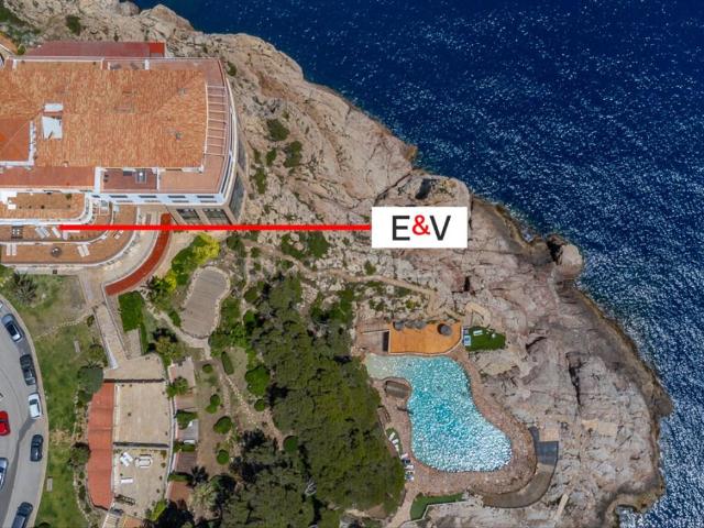 Apartamento reformado con vistas, licencia turística y parki. 0m² Begur
