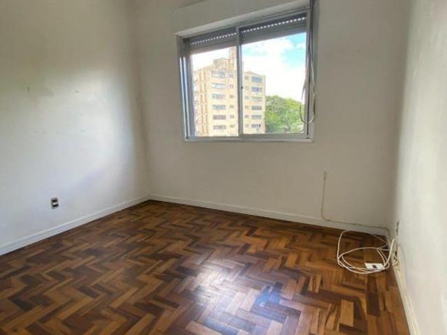 Apartamento reformado em Santana, com 2 dormitórios e ótima localização