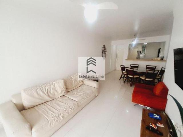 APARTAMENTO REFORMADO EM PITANGUEIRAS 3 DORMITÓRIOS SENDO 1 SUÍTE
