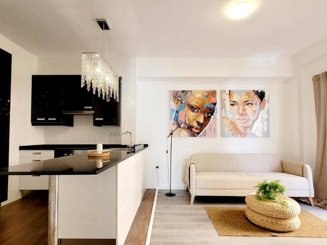 Apartamento reformado en El Arenal, ¡a sólo 200 m del mar!