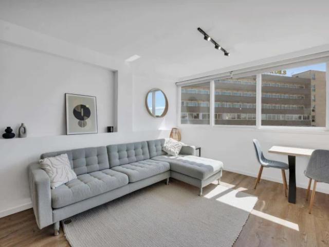 Apartamento reformado en Portals