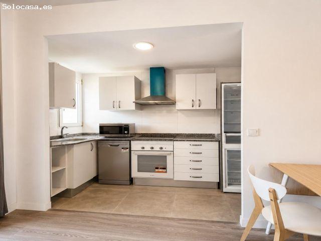 Apartamento reformado junto a Ruzafa con balcón